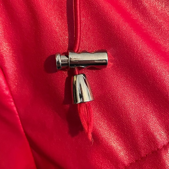 Jessica Red Raincoat - Picture 6 of 11